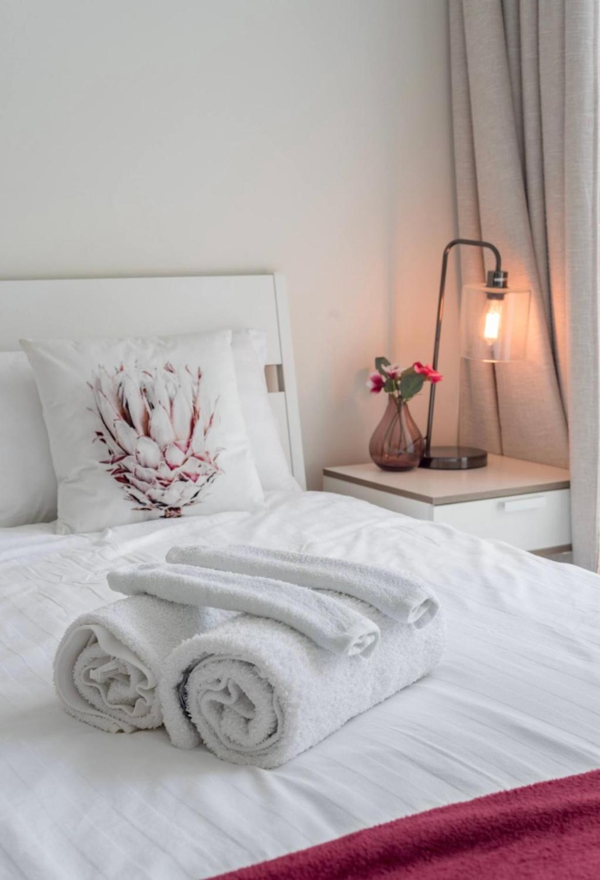 Great Location! Darling Harbour Superb 2Br Apt Sidney Dış mekan fotoğraf